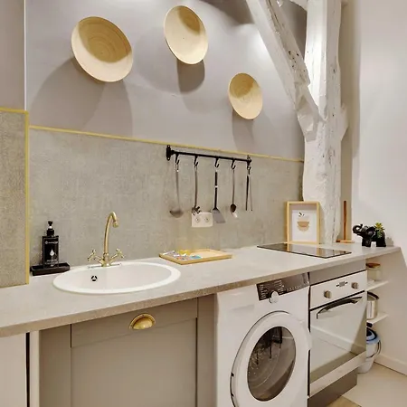 Apartment Elegant -2br-4p- Le Marais Paris