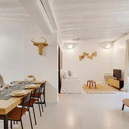 Apartman Elegant -2br-4p- Le Marais