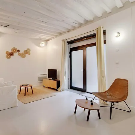 Elegant -2br-4p- Le Marais * Párizs